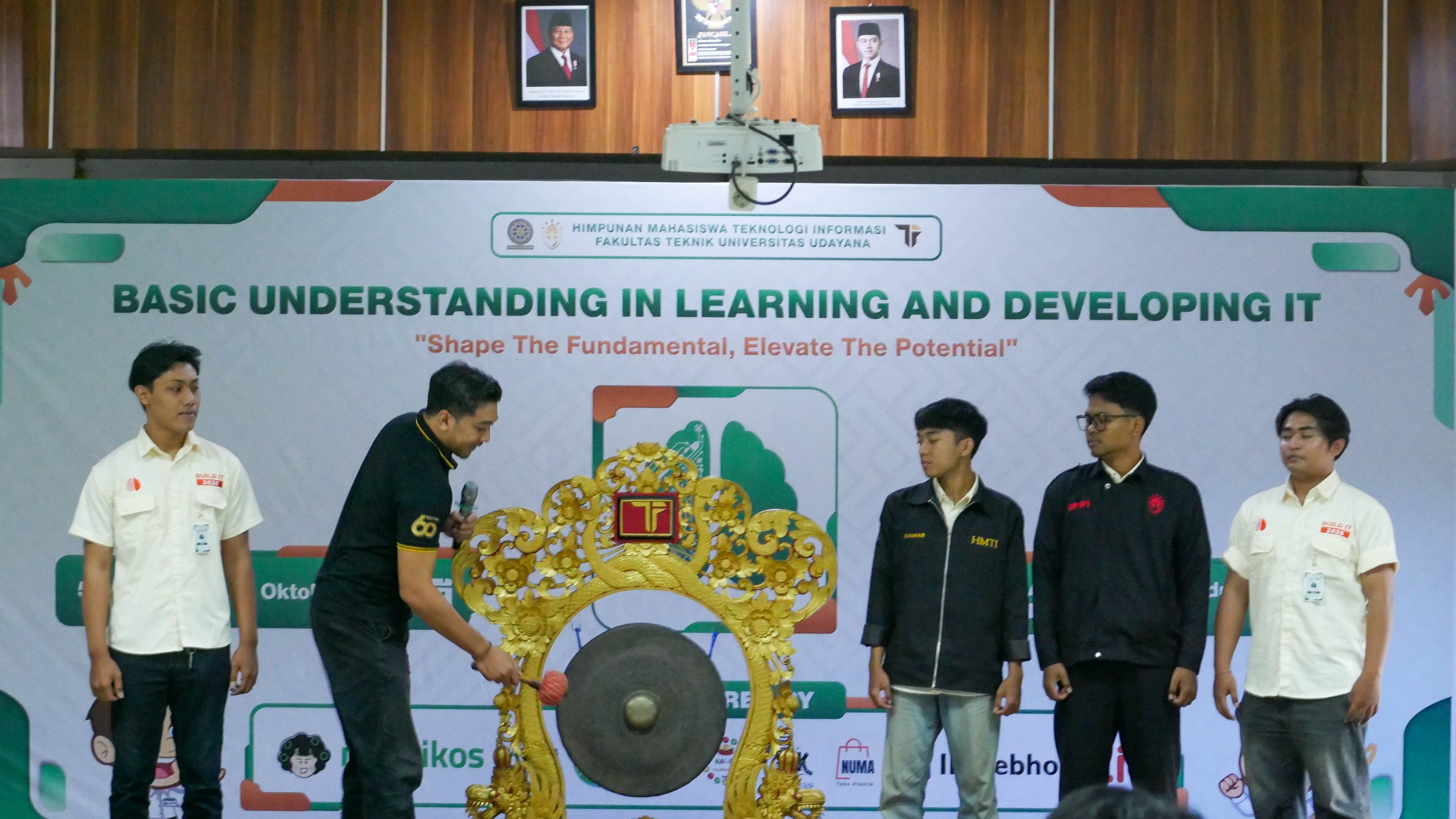 Kegiatan BUILD IT 2026: Shape the Fundamentals,  Elevate the Potential